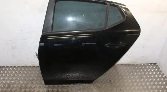 KIA Optima Rear door