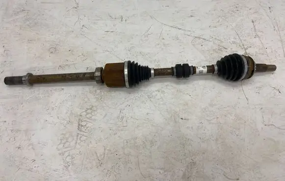 Renault Austral Front driveshaft 10464459 391006UB2B 20231303