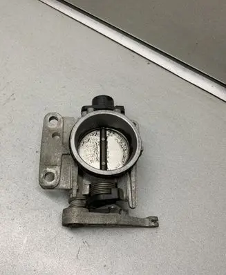 Renault Scenic I Throttle valve 7700875435 23292002