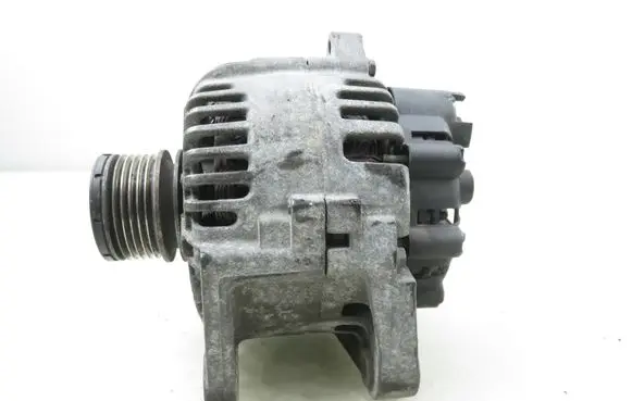 Renault Trafic II (X83) Generator/alternator 8200386806