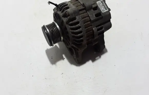 Renault Clio II Generator/alternator 8200468131