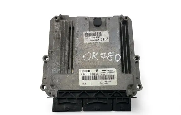 Renault Kangoo II Engine control unit/module ECU 237102747R 0281019325