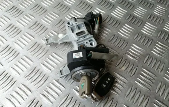 Mitsubishi Endeavor Ignition lock MN141037 X1T26071 691696AB1
