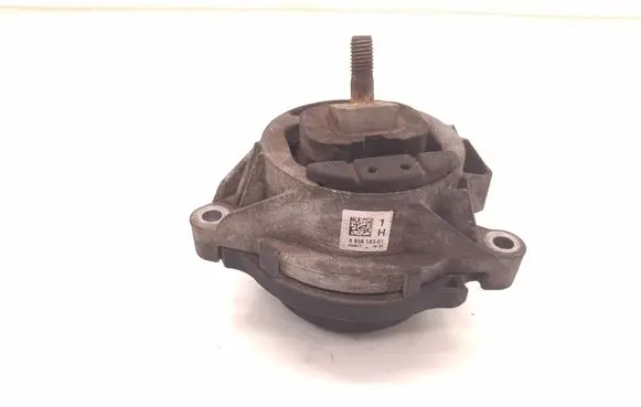 BMW X3 F25 Engine mount bracket 6856183 030813