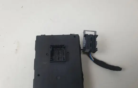 Keyless (KESSY) go control unit/module