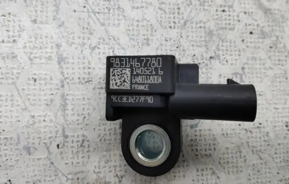 Opel Mokka B Airbag deployment crash/impact sensor 9831467780