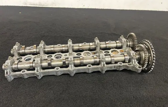 Mini Clubman F54 Camshaft 8570145