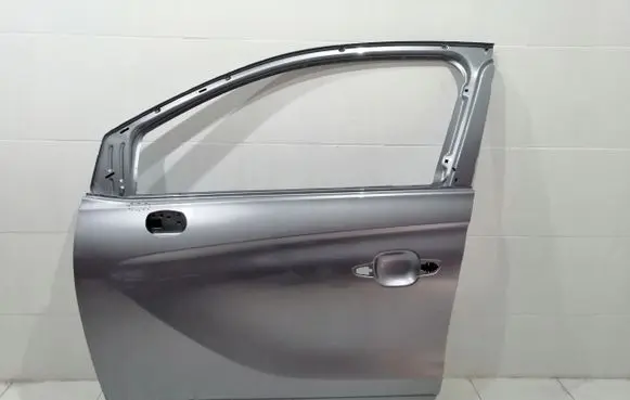 Opel Crossland X Front door