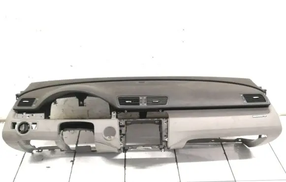 Volkswagen PASSAT B6 Dashboard 3C1857003 3C1857003SR