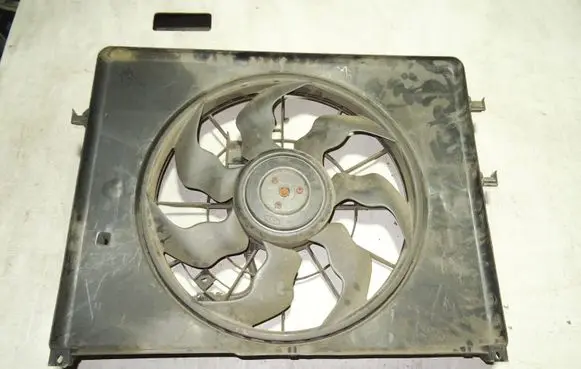Hyundai Sonata Electric radiator cooling fan