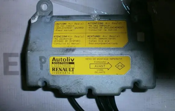 Renault Twingo I Airbag control unit/module 7700415814E 550374600