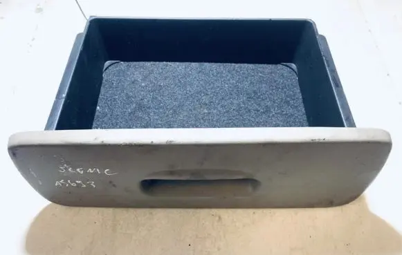 Renault Scenic II - Grand scenic II Glove box 8200223819 8200223816