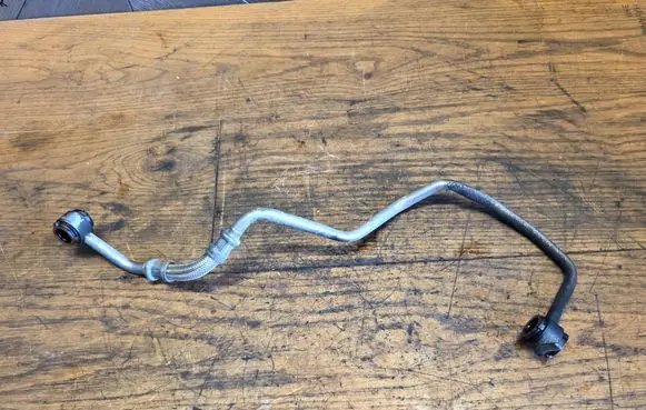 Ford Transit - Tourneo Connect Turbo turbocharger oiling pipe/hose 9819516380