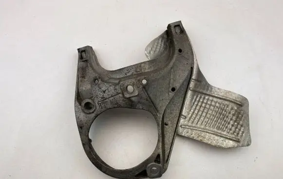 Porsche Macan (95B) Engine mounting bracket 95B399331B 95B399299