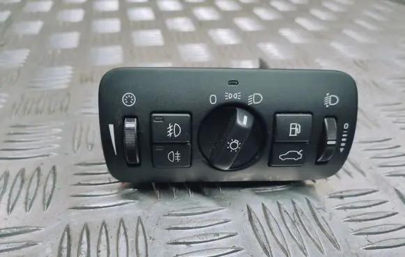 Volvo S80 Light switch 30739415
