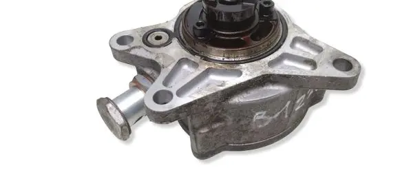 Mazda 6 Vacuum pump SH0118G00