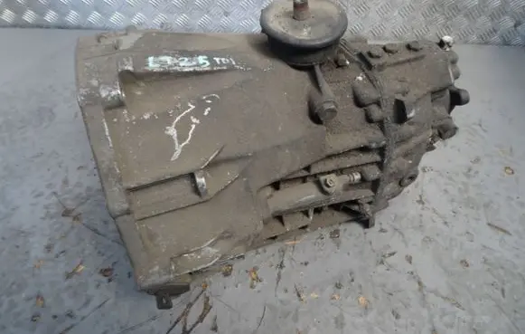 Volkswagen II LT Manual 7 speed gearbox 