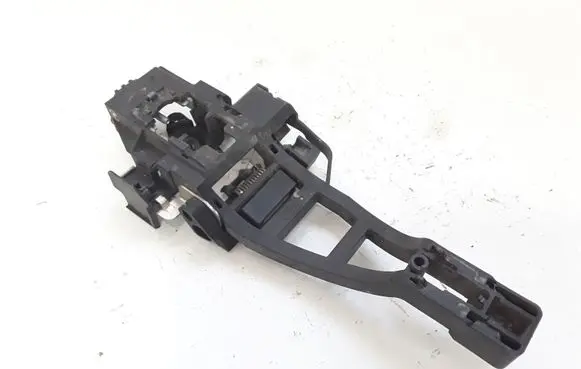 Ford Focus Front door exterior handle/bracket BM51A224A37DG
