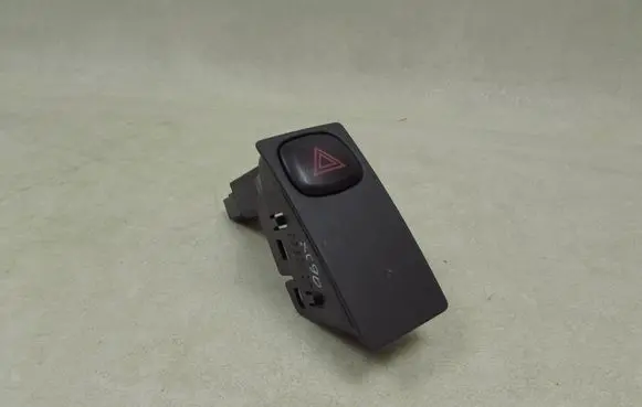 Volvo XC90 Hazard light switch 9123682 8660327 58610