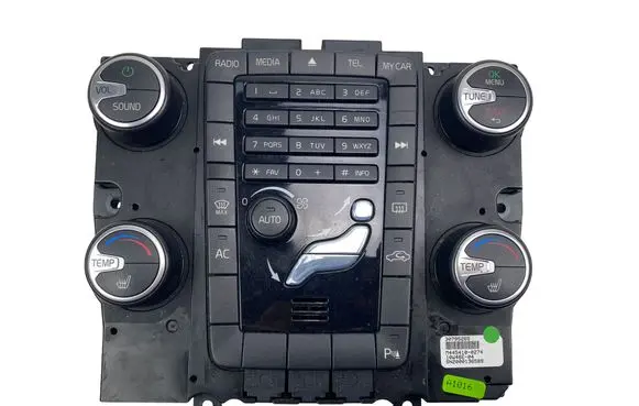 Volvo V60 Radio/CD/DVD/GPS head unit 30795265
