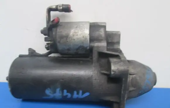Fiat Punto (176) Starter motor