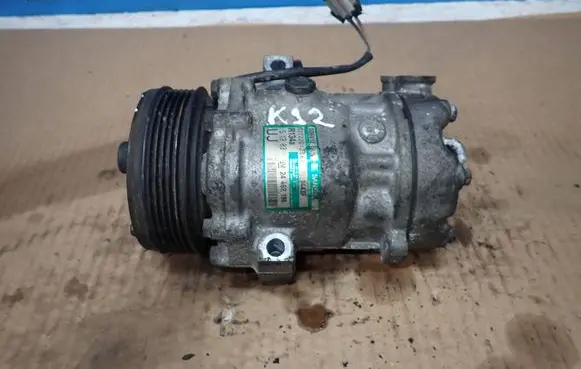 Opel Vectra B Air conditioning (A/C) compressor (pump) 24462196