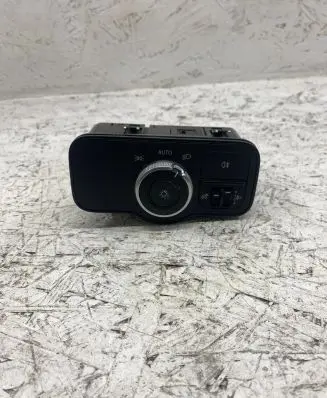 Mercedes-Benz Sprinter W907 W910 Light switch A9079053302