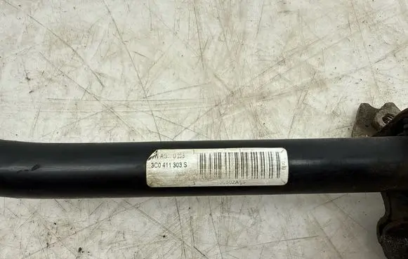 Volkswagen PASSAT B6 Front anti-roll bar/sway bar 3C0411303S