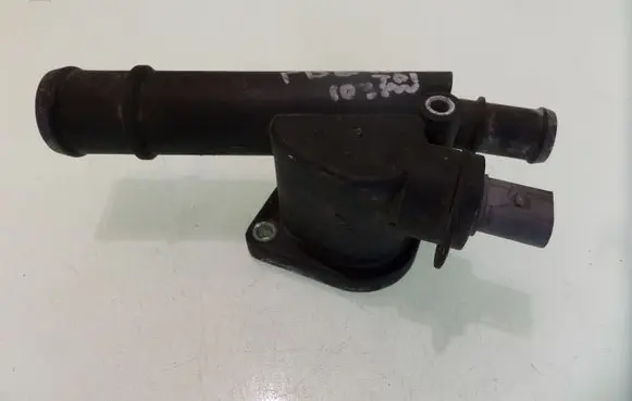 Volkswagen PASSAT B6 Engine coolant pipe/hose 3B0122291B