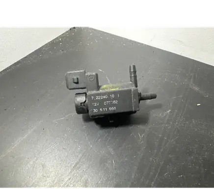 Volvo XC90 Turbo solenoid valve 72224010 07T082 30611668