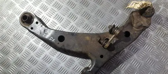 Toyota Corolla E110 Front lower control arm/wishbone