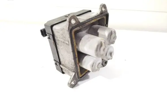 Mercedes-Benz C W203 Coolant heater A0001591904 2400201 06T903