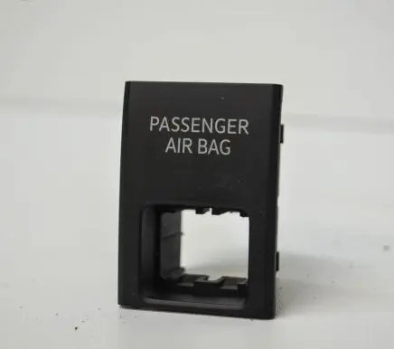 Volkswagen Jetta VII Passenger airbag on/off switch 17A919225C