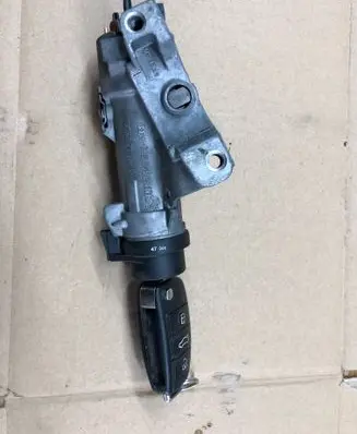 Audi A4 S4 B7 8E 8H Ignition lock 4B0905851N