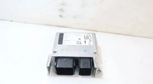 Ford Mondeo MK IV Airbag control unit/module 0285010228