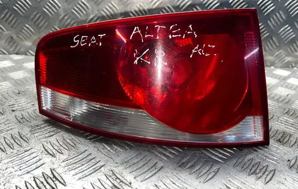 Seat Altea XL Rear/tail lights 5P8945111A 5P8945095 9B1CX13A603A