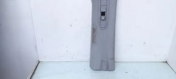 Mercedes-Benz Vito Viano W639 (B) pillar trim (top) A6396904553