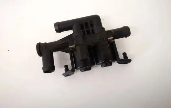 BMW 5 GT F07 Coolant heater control valve 6411911916404 64119119164-04