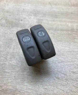 Renault Twingo I Windscreen/window heater switch 416997F