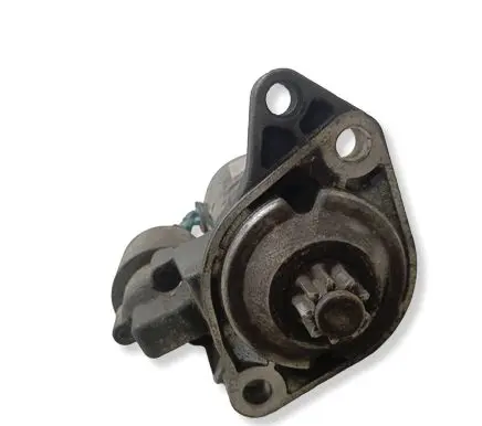 Volkswagen Golf IV Starter motor 0986017830
