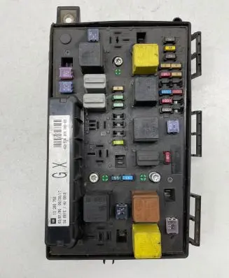 Opel Zafira B Fuse module 5DK00866808 13206750