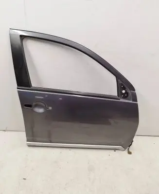 Mitsubishi Outlander Front door