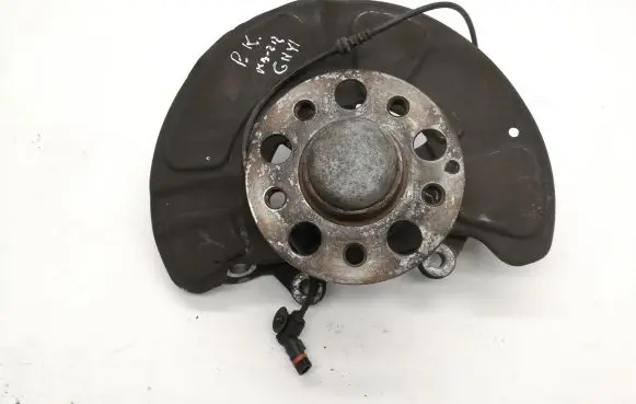 Mercedes-Benz E W212 Front wheel hub