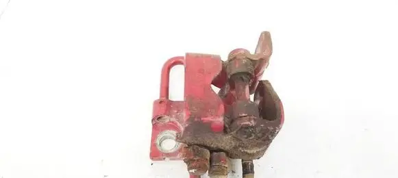 Volkswagen Golf Plus Rear door lower hinge