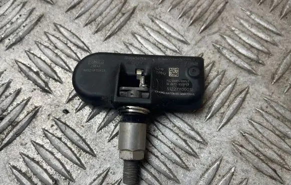 Jaguar XF X250 Tire pressure sensor S122780001D