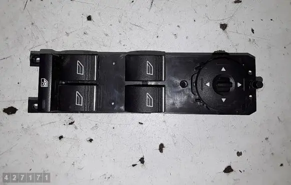 Ford Focus Electric window control switch 3S010138819