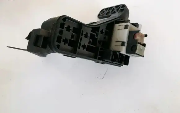 Toyota Avensis T250 Fuse box set