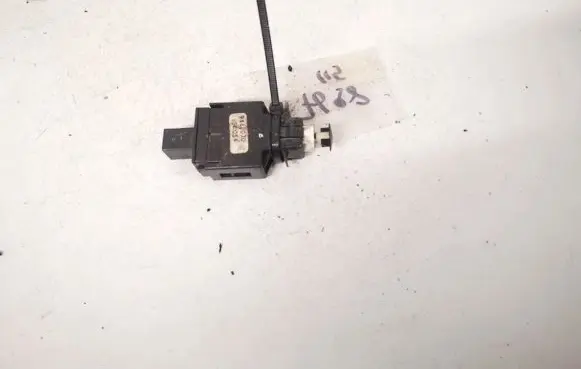 Volvo S80 Brake pedal sensor switch 9442070