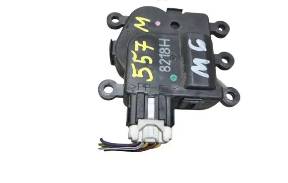 Mazda 6 Air flap motor/actuator 8218H