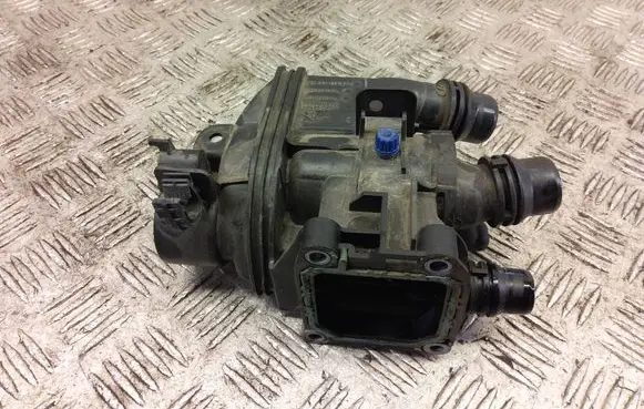 Peugeot 2008 I Thermostat/thermostat housing 9812131480